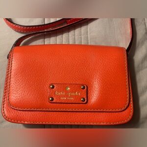 SOLD Kate Spade ♠️ Orange Crossbody Bag
SOLD
